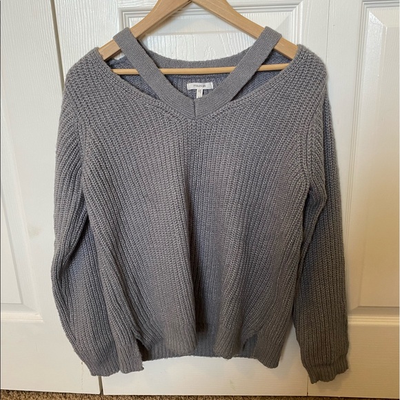 Maurice’s Gray V Neck Cut Out Sweater - Picture 2 of 4